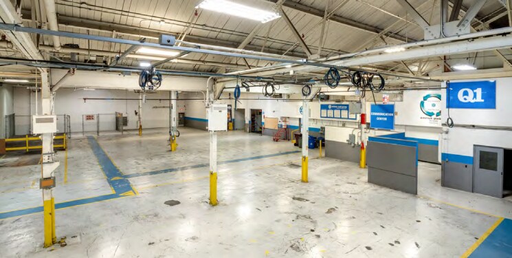 More Photos Of 310 Ellis St E, Windsor Manufacturing For Sale