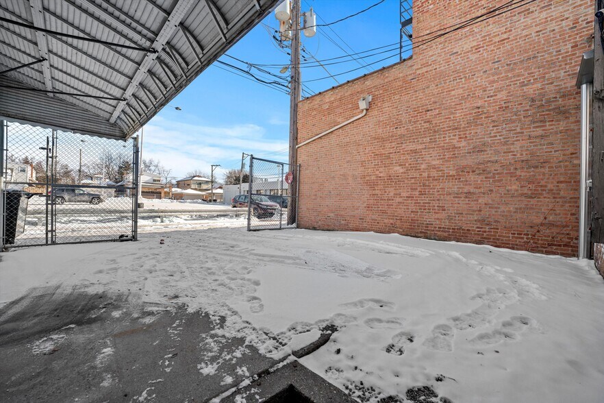More Photos Of 2451 N Harlem Ave, Chicago Storefront For Sale