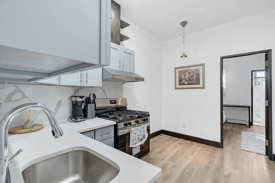 More Photos Of 453 Pavonia Ave, Jersey City Apartments For Sale
