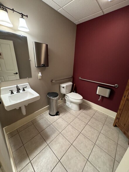 More Photos Of 700 W Randall St, Coopersville Office For Sale