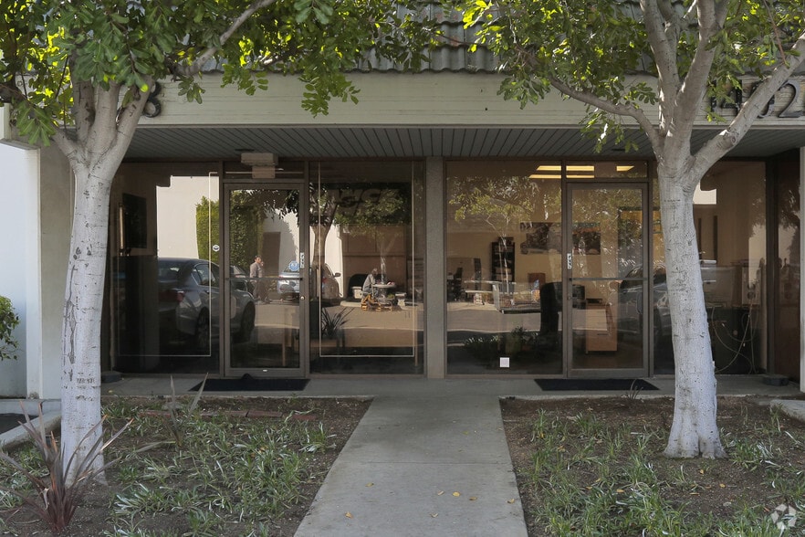 More Photos Of 14020-14028 Marquardt Ave, Santa Fe Springs Warehouse For Lease