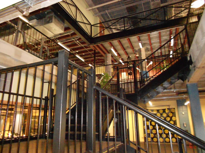 More Photos Of 214 E Travis St, San Antonio Apartments For Lease