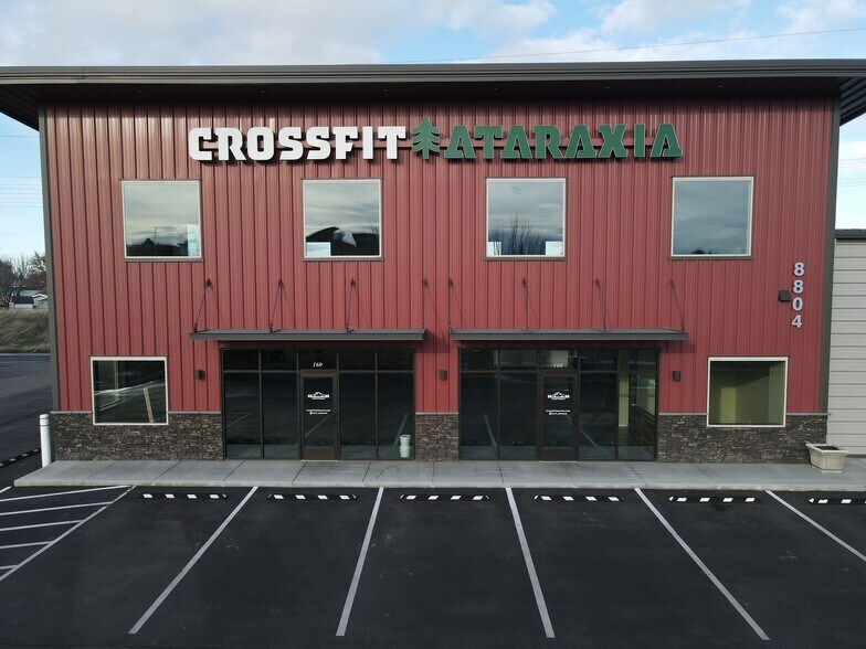 More Photos Of 8804 W Victoria Ave, Kennewick Showroom For Lease