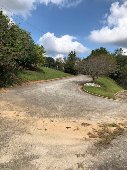 Primary Photo Of 4180 Jonesboro Rd, Forest Park Land For Sale