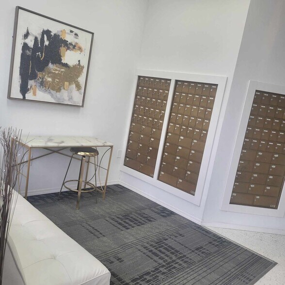 More Photos Of 1982 Main St E, Snellville Storefront For Sale