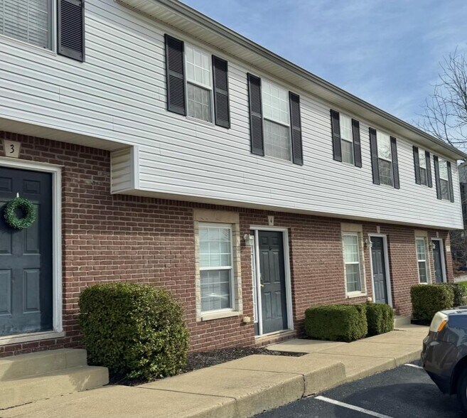 More Photos Of 1426-1496 N Kinser Pike, Bloomington Apartments For Sale