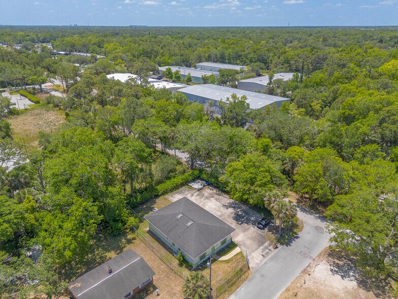More Photos Of 300 Washington Pl, Ormond Beach Warehouse For Sale