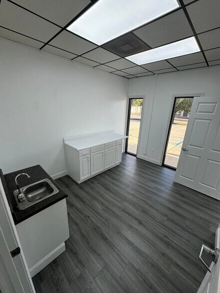 More Photos Of 18 C.M. Rambo Dr, Saraland Coworking Space