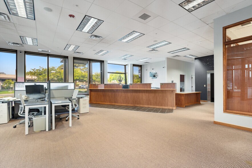 More Photos Of 1060 Jadwin Ave, Richland Office For Lease