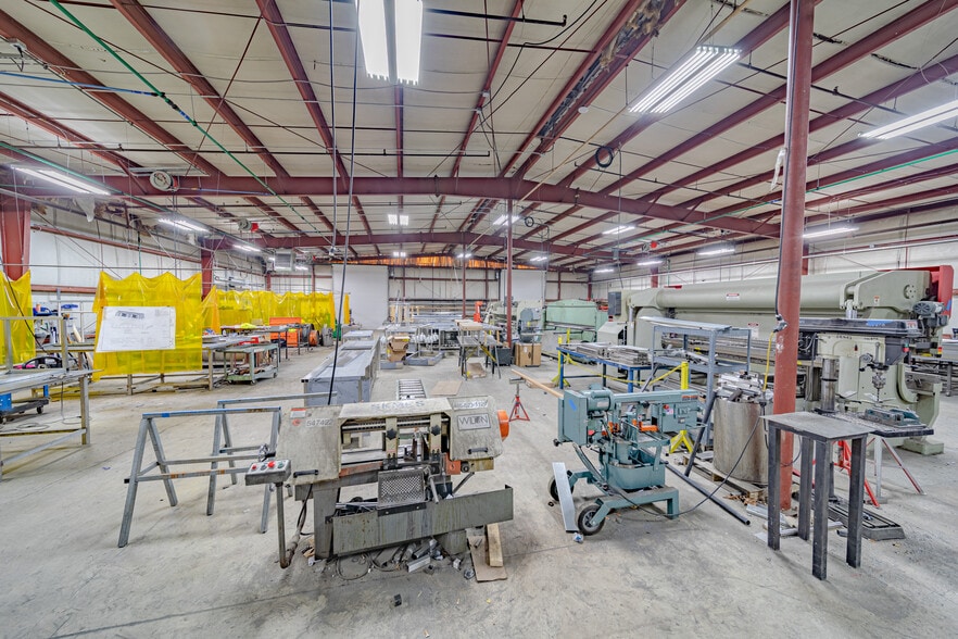 More Photos Of 2514 Fillmore Ave, Knoxville Light Distribution For Lease