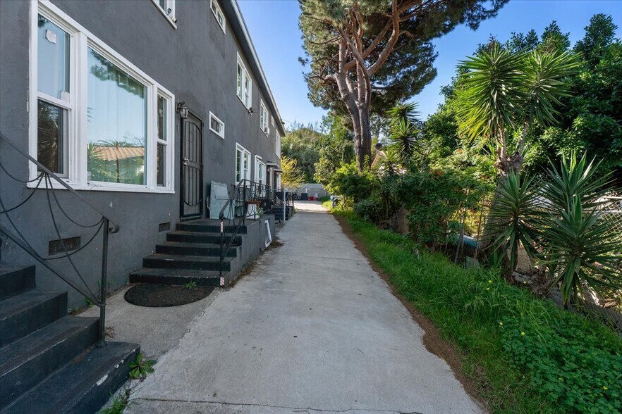 More Photos Of 3412 E 3rd St, Los Angeles Apartments For Sale