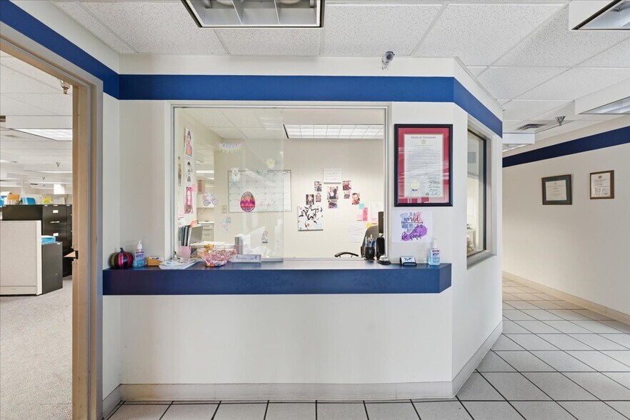 More Photos Of 1609 W 1st North St, Morristown Loft Creative Space For Sale