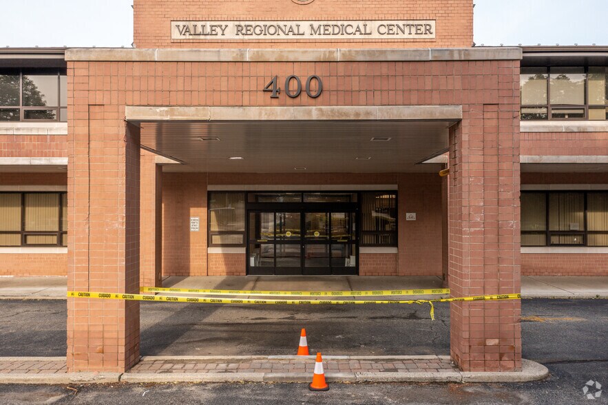 More Photos Of 400 Franklin Tpke, Mahwah Medical For Lease