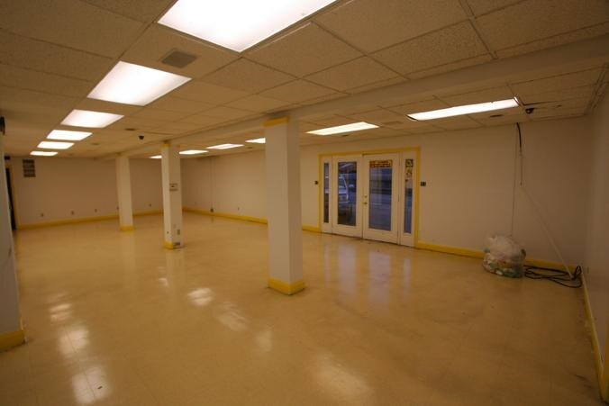 More Photos Of 2476 Broadhead Rd, Aliquippa Storefront Retail Residential For Lease