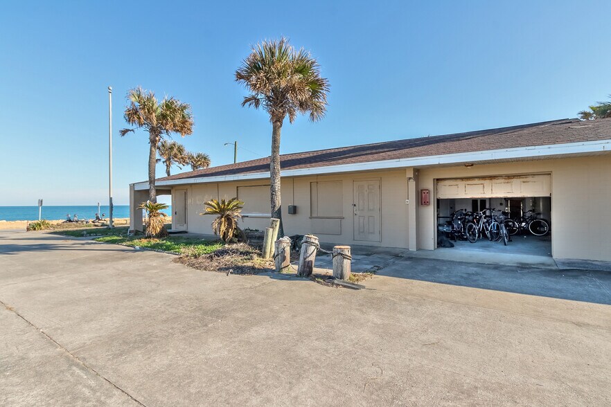 More Photos Of 1316 Oceanshore Blvd, Flagler Beach Hotel For Sale