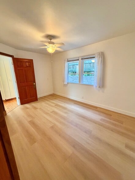 More Photos Of 653 Ramona Ave - Office/Live-Work, Laguna Beach Office For Lease