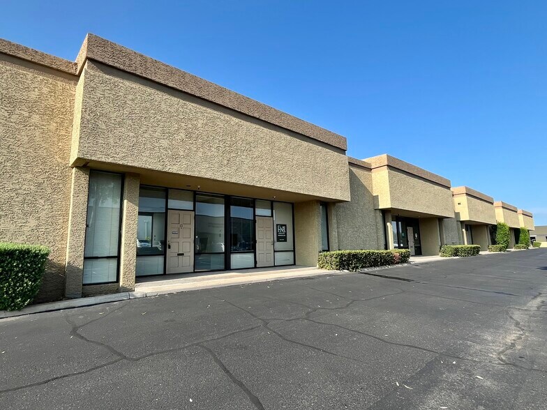 More Photos Of 14255 N 79th St, Scottsdale Warehouse For Lease