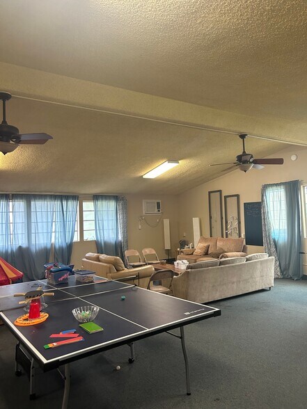 More Photos Of 201 E Bennett Ave, Glendora Religious Facility For Lease