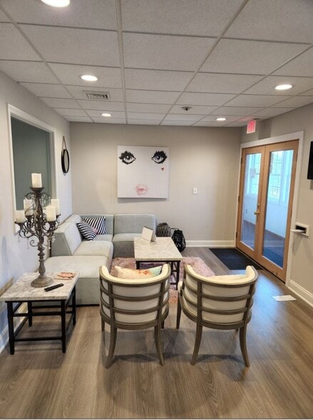 More Photos Of 2000 Post Rd, Fairfield Office For Lease