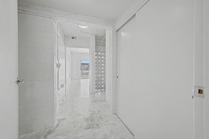 More Photos Of 1501 Grand Ave, Phoenix Apartments For Sale