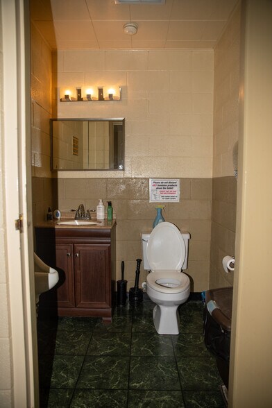 More Photos Of 24904 Sussex Hwy, Seaford Freestanding For Sale