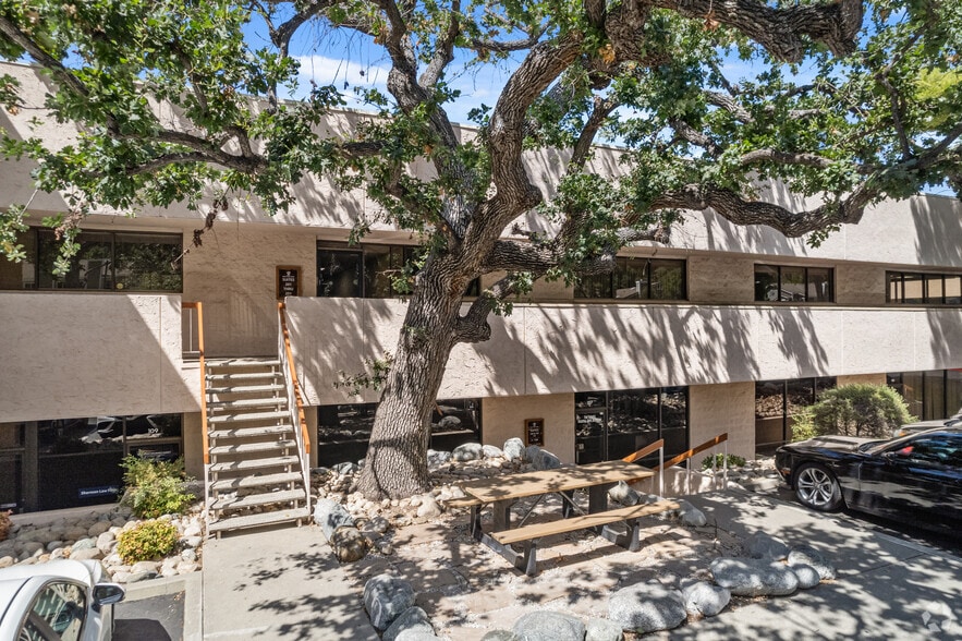 More Photos Of 30941 Agoura Rd, Westlake Village Unknown For Lease