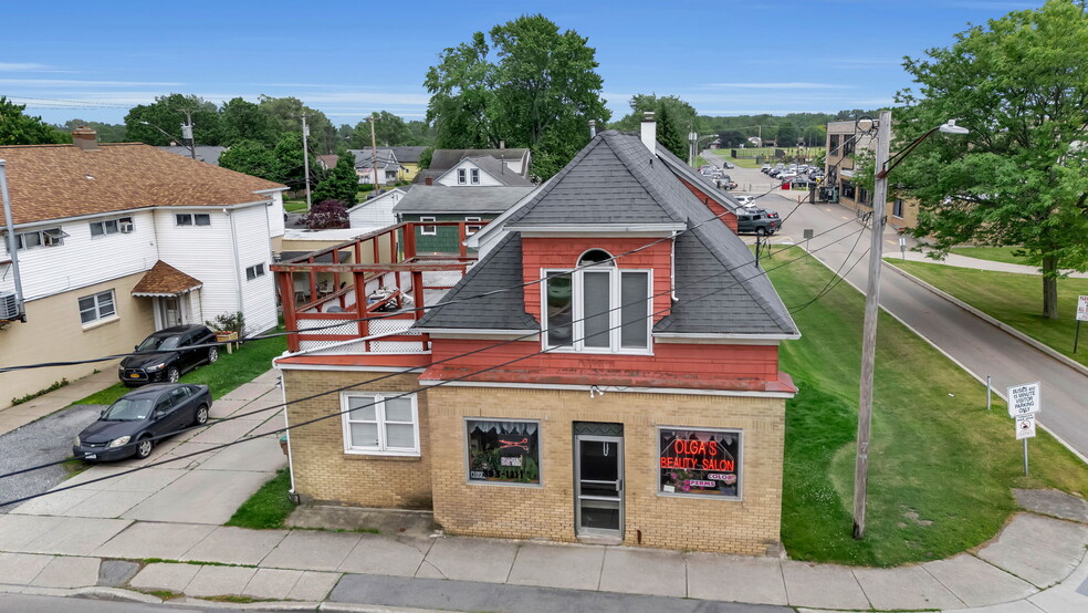 Primary Photo Of 2519 William St, Buffalo General Retail For Sale