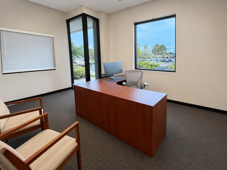 More Photos Of 12955 Starkey Rd, Largo Light Manufacturing For Lease