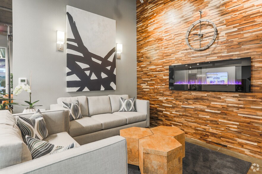 More Photos Of 1125 Avenue of the Oaks, Sparks Apartments For Lease
