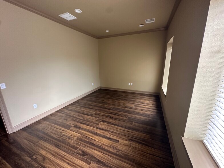 More Photos Of 25298 FM 2978 Rd, Tomball Office For Lease