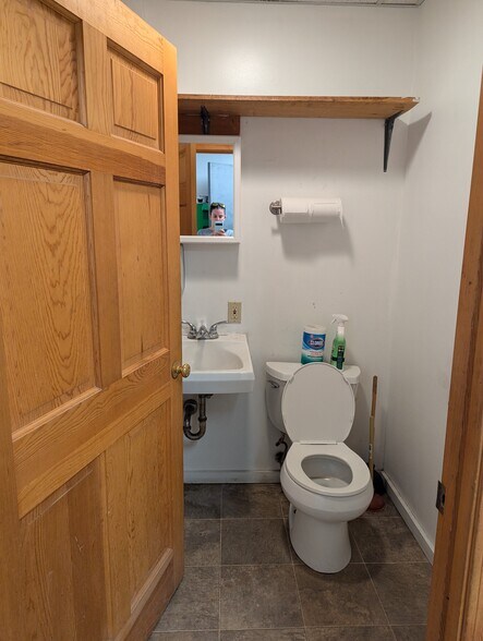 More Photos Of 612 Tenney Mountain Hwy, Plymouth Storefront For Lease