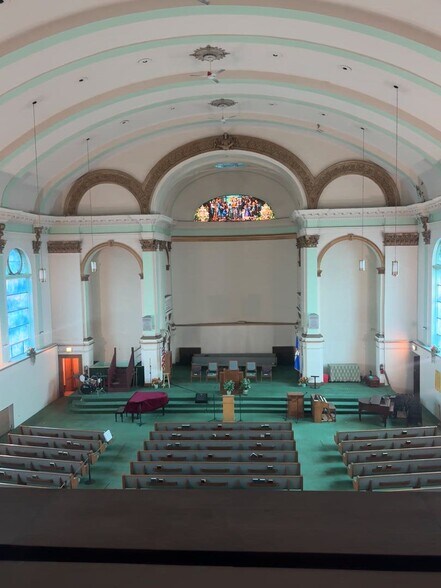 More Photos Of 5001 S Hermitage Ave, Chicago Religious Facility For Sale