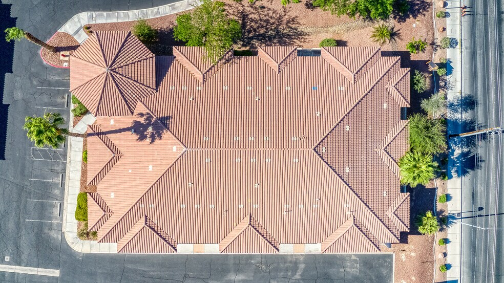 More Photos Of 5820 S Pecos Rd, Las Vegas Office For Lease