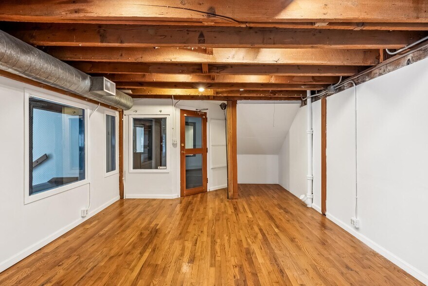 More Photos Of 440 Brannan St, San Francisco Loft Creative Space For Sale