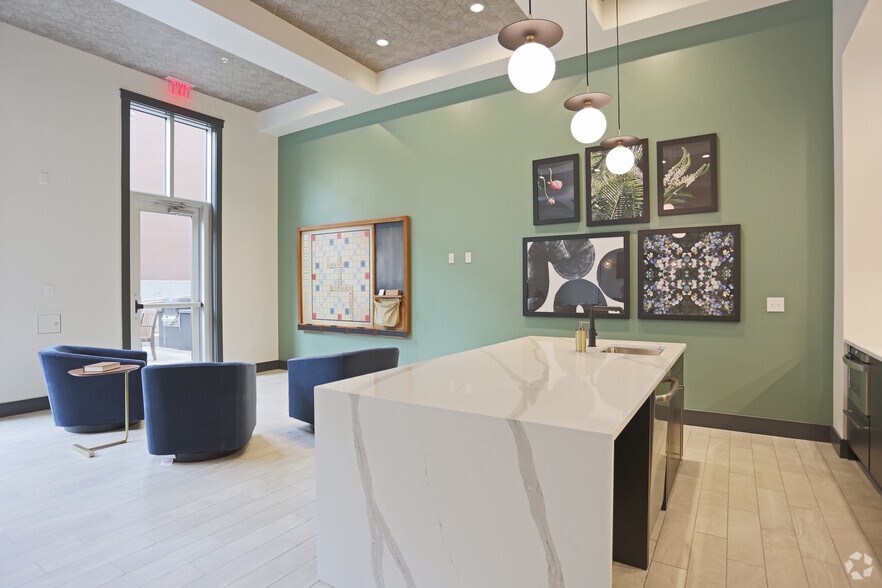 More Photos Of 1650 NW 23rd Ave, Portland Apartments For Lease