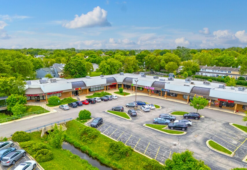 More Photos Of 1801-1861 W Golf Rd, Schaumburg Storefront For Sale