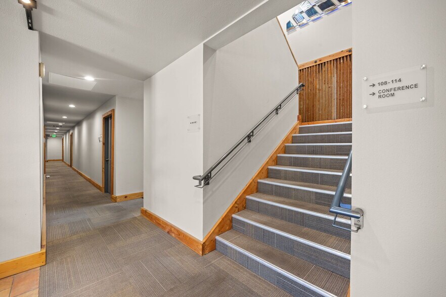 More Photos Of 354 NE Greenwood Ave, Bend Office Residential For Sale