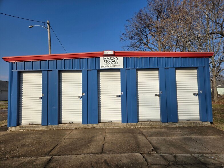 More Photos Of 432 1st, Hayti Self Storage For Sale