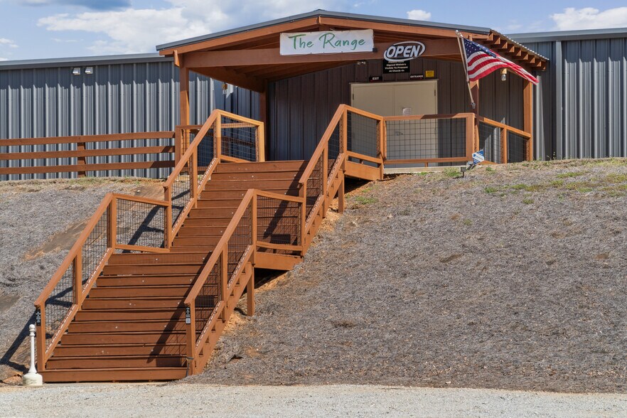 More Photos Of 1310 County Road 269, Wedowee Golf Course Driving Range For Sale