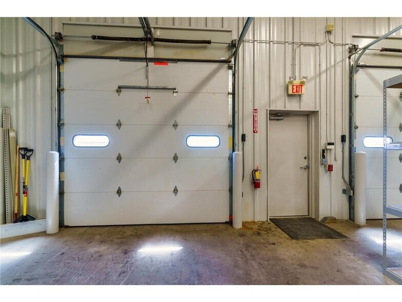 More Photos Of 1001 Naylor Dr SE, Bemidji Warehouse For Sale