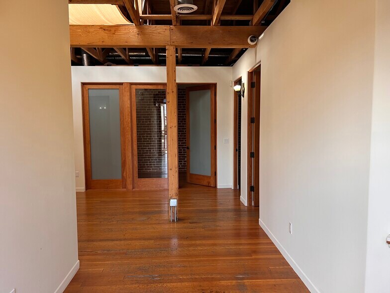 More Photos Of 216 N 8th St, Santa Paula Medical For Lease