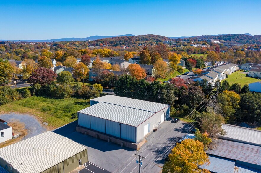 More Photos Of 1780 Dealton Ave, Harrisonburg Light Distribution For Lease