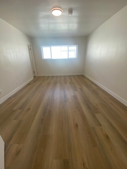More Photos Of 3617 W 60th, Los Angeles Apartments For Sale