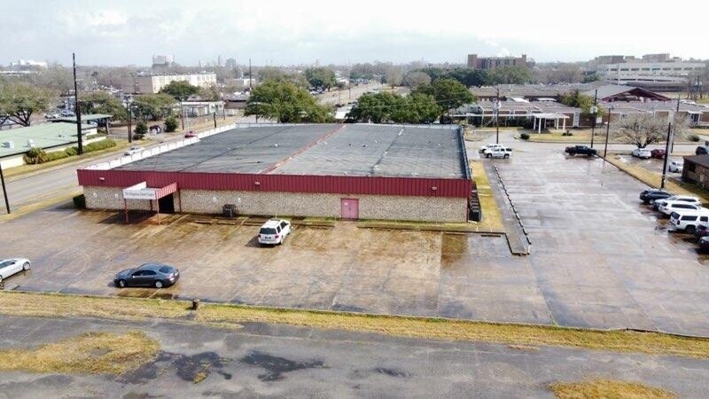 More Photos Of 3385 Fannin St, Beaumont General Retail For Lease