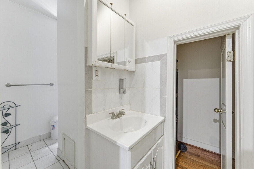 More Photos Of 2263 12th St NW, Washington Storefront Retail Residential For Sale