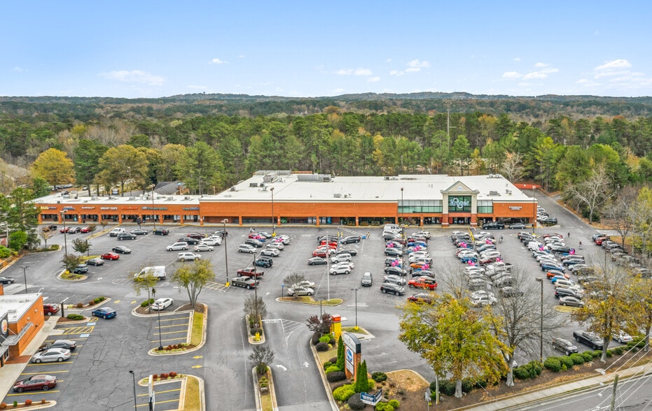More Photos Of 3050 Five Forks Trickum Rd SW, Lilburn General Retail For Lease