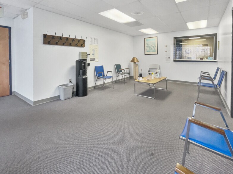 More Photos Of 608 N High St, Millville Medical For Sale