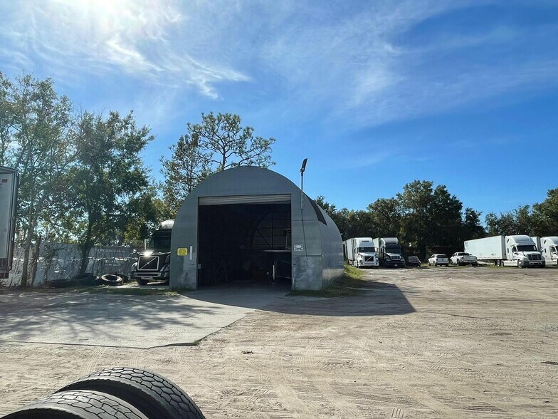 More Photos Of 4712 Old Tampa Hwy, Kissimmee Warehouse For Sale