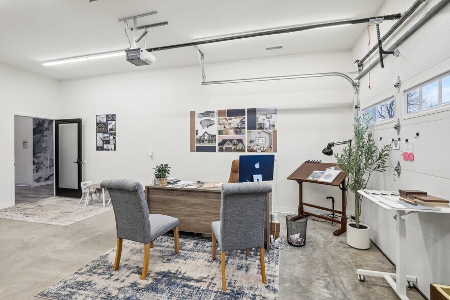 More Photos Of 613 Broadway, Wisconsin Dells Loft Creative Space For Sale