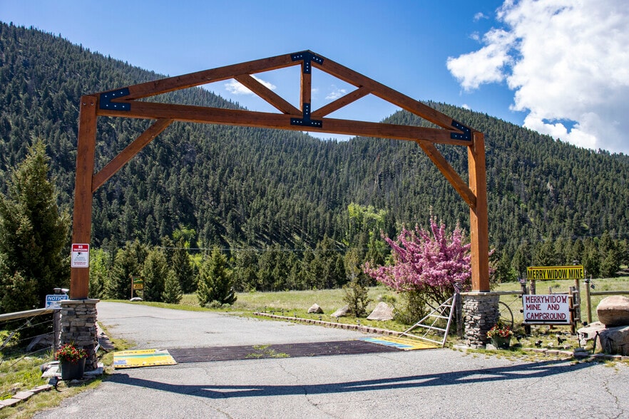 More Photos Of 29 Frontage Rd, Basin Manufactured Housing Mobile Home Park For Sale